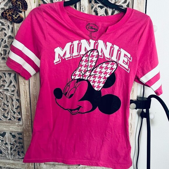 Pre Loved Cute Minnie Mouse Tee -- Upcycled 👕✨ - Picture 1 of 3